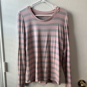 Long Sleeve Rose Size L